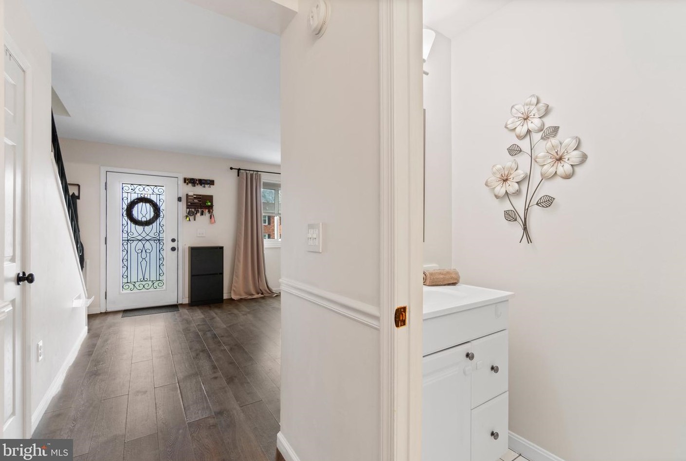 413 Fairmount Dr, Edgewater MD  21037-2922 exterior