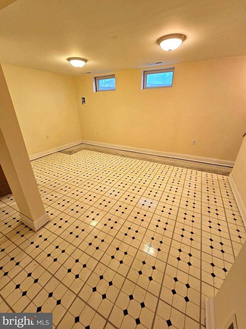 1720 Dryden Way, Crofton MD 21114-1412 exterior