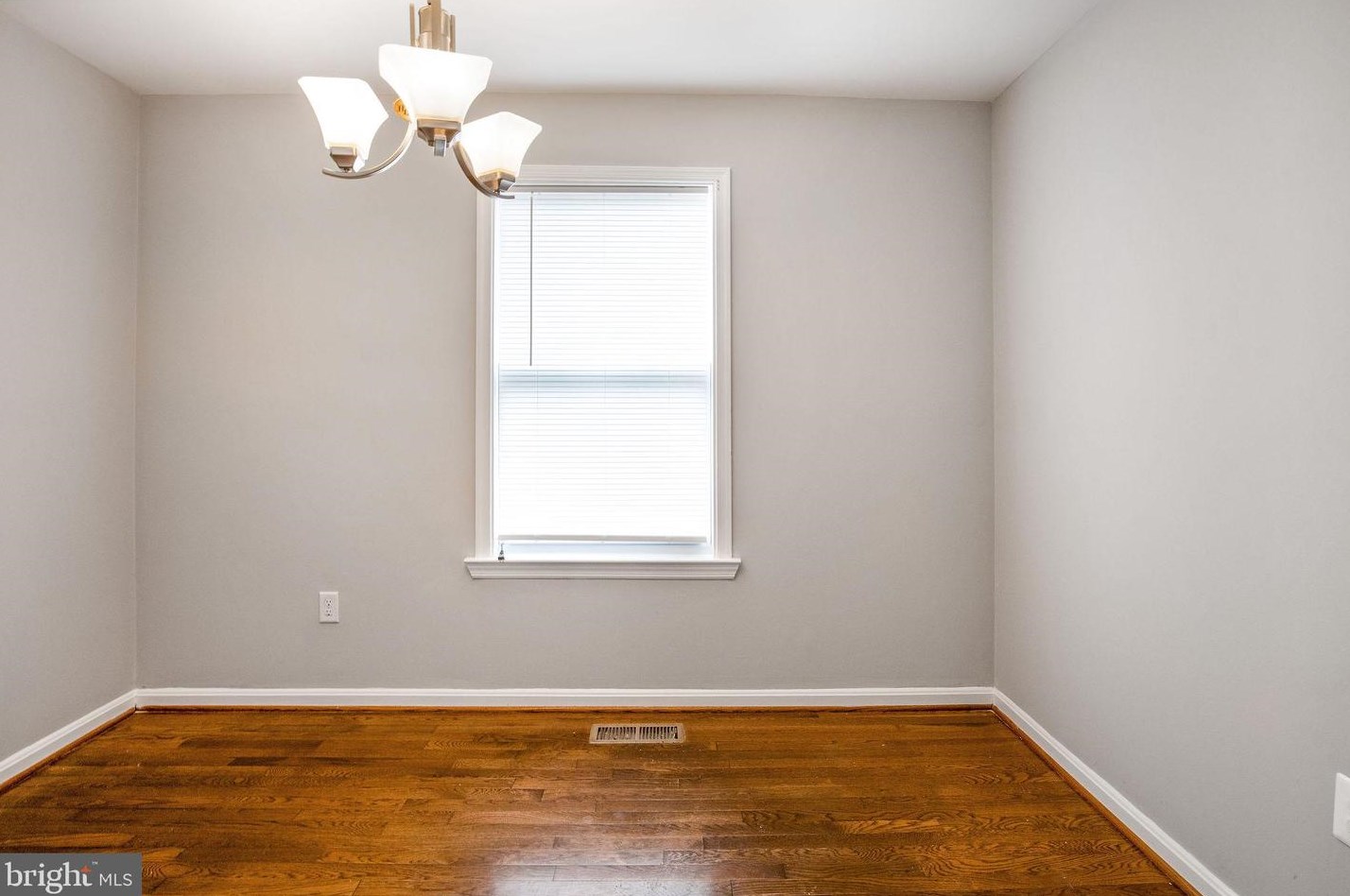 1892 Eagle Ct, Severn MD 21144-3113 exterior