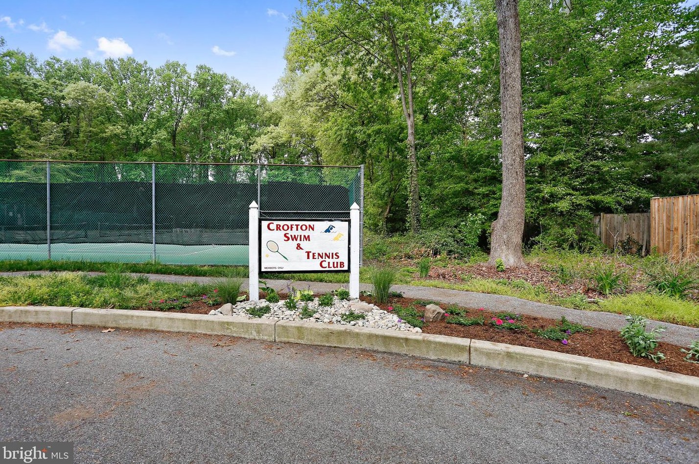 1636 Dryden Way, Crofton MD 21114-1411 exterior