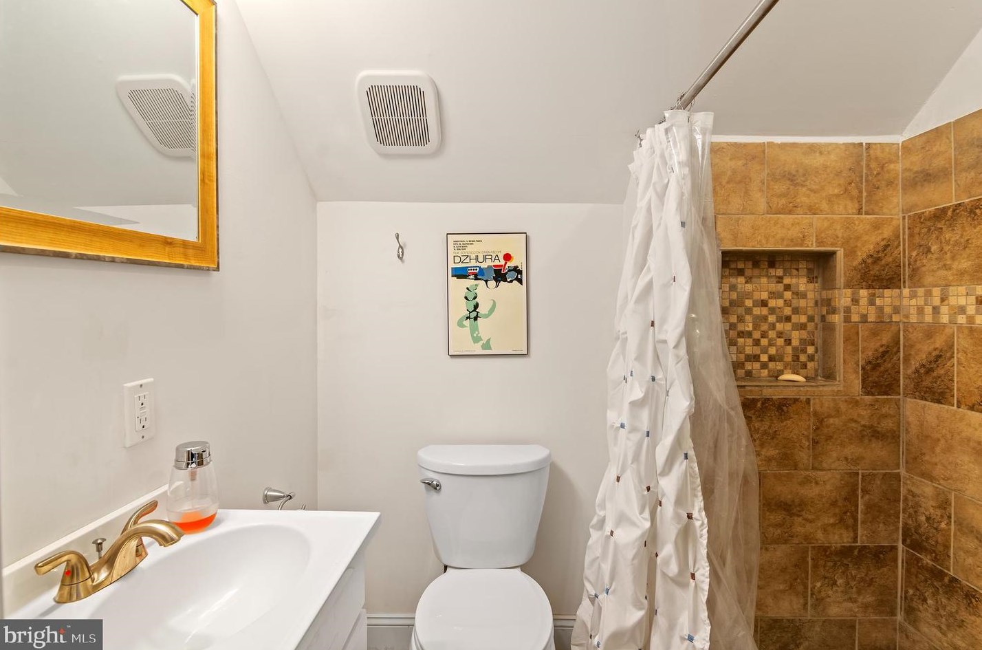 7941 Clark Station Rd, Severn MD  21144-1914 exterior