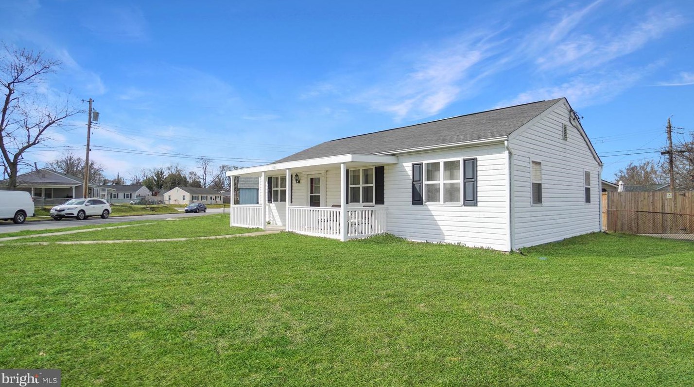 1900 Maltravers Rd, Glen Burnie, MD 21060-7421