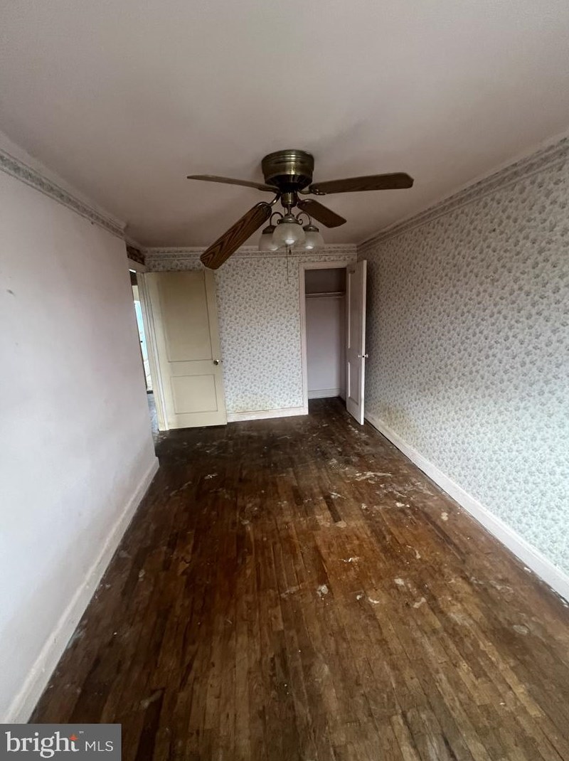 504 Old Riverside Rd, Baltimore MD  21225-2654 exterior