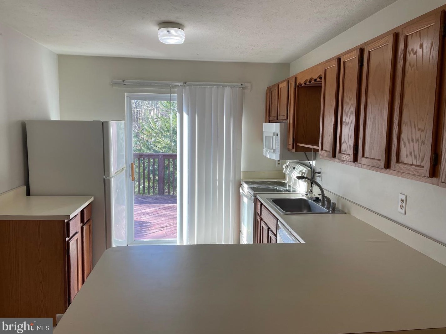 527 Greenblades Ct, Arnold, MD 21012