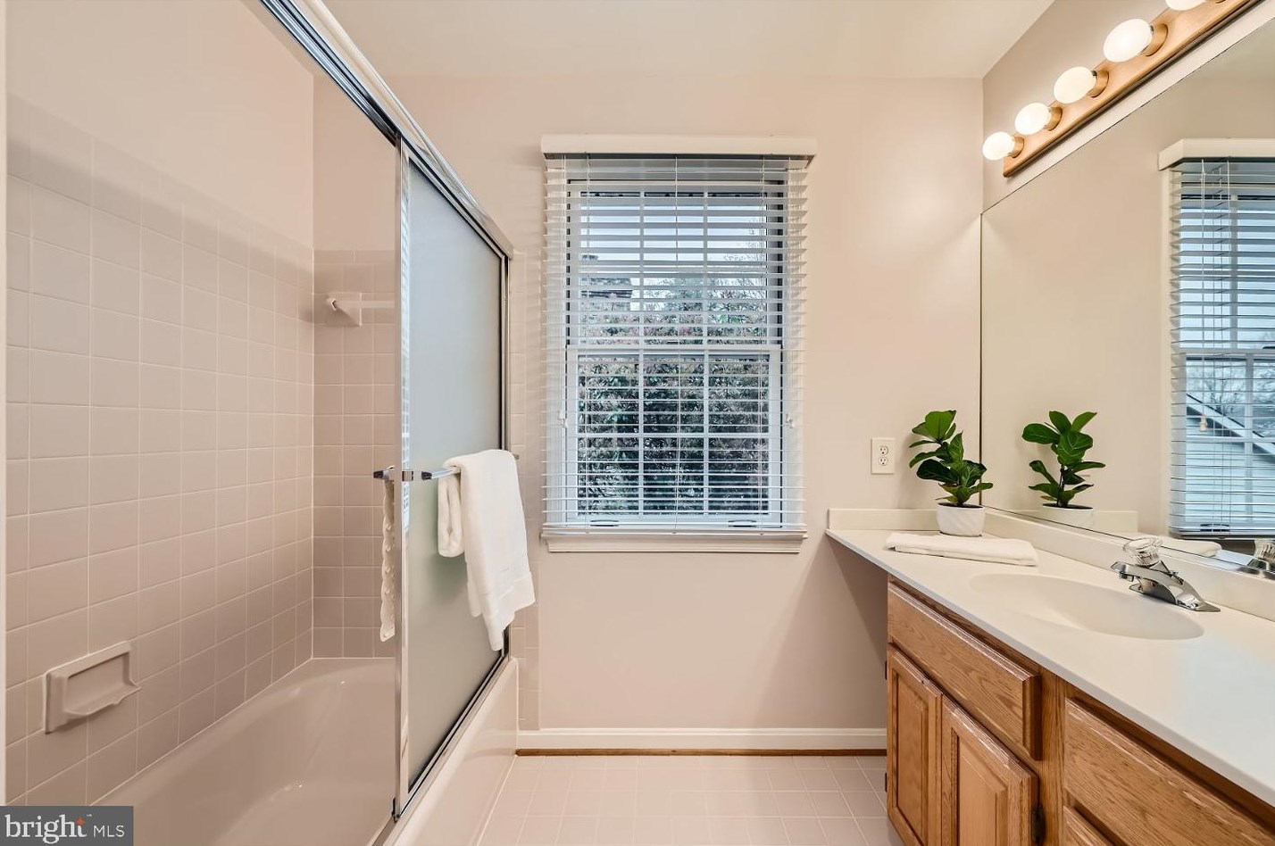 1310 Peartree Ct, Crofton MD  21114-2647 exterior