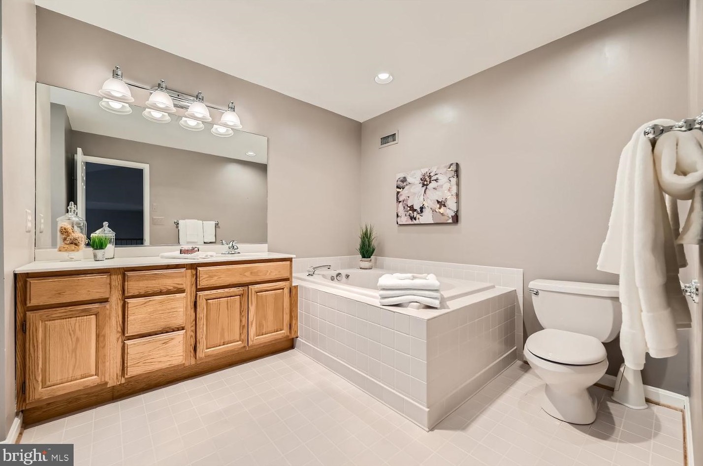 1310 Peartree Ct, Crofton MD  21114-2647 exterior