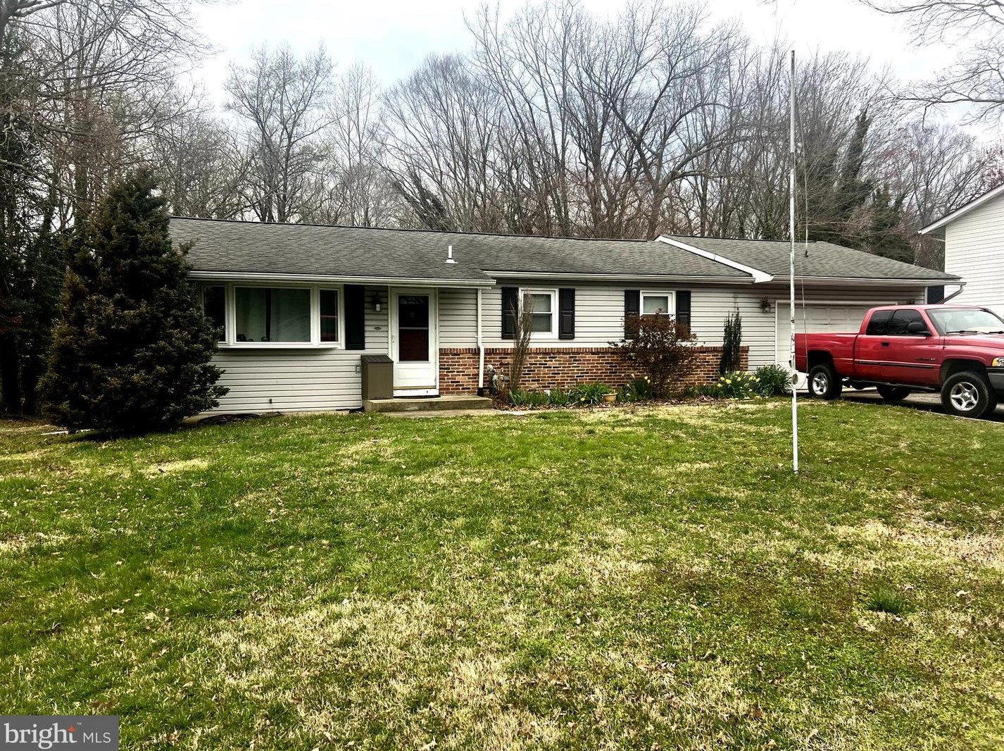 3042 Pike Dr, Riva, MD 21140-1123