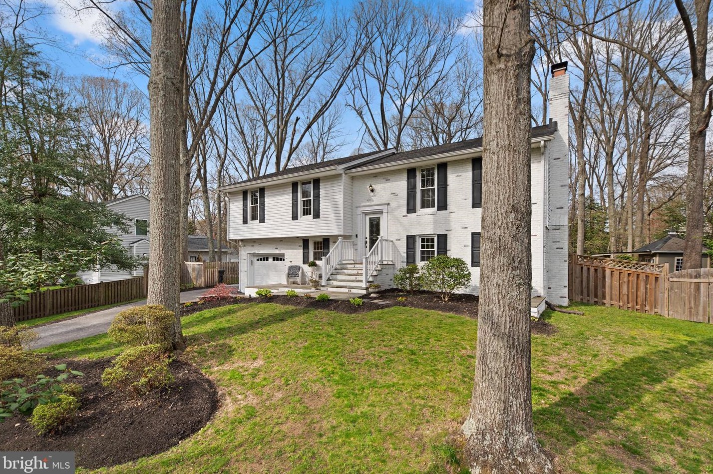 387 Hartman Dr, Severna Park, MD 21146