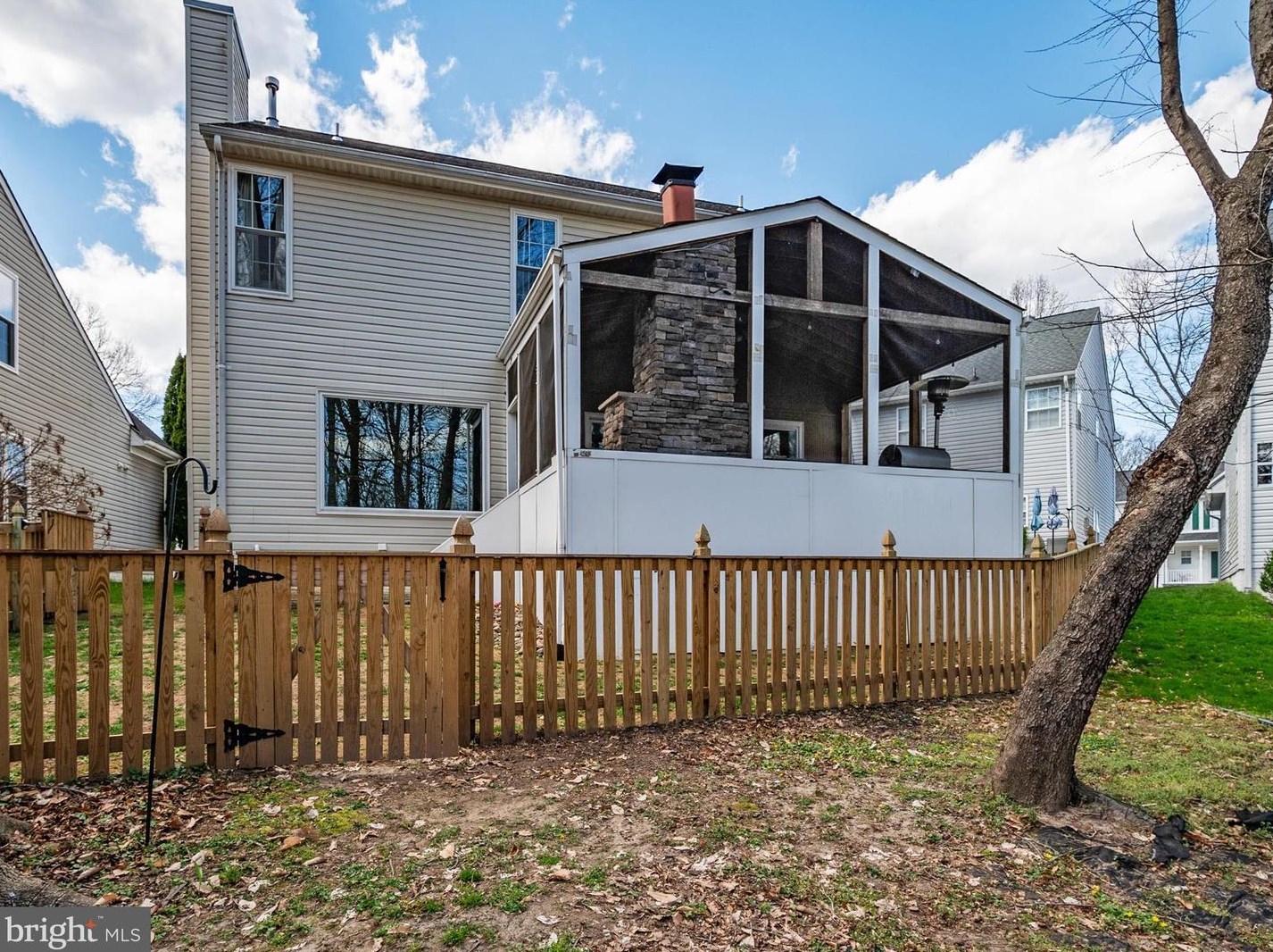 2403 Kemper Rd, Crofton MD  21114-2552 exterior