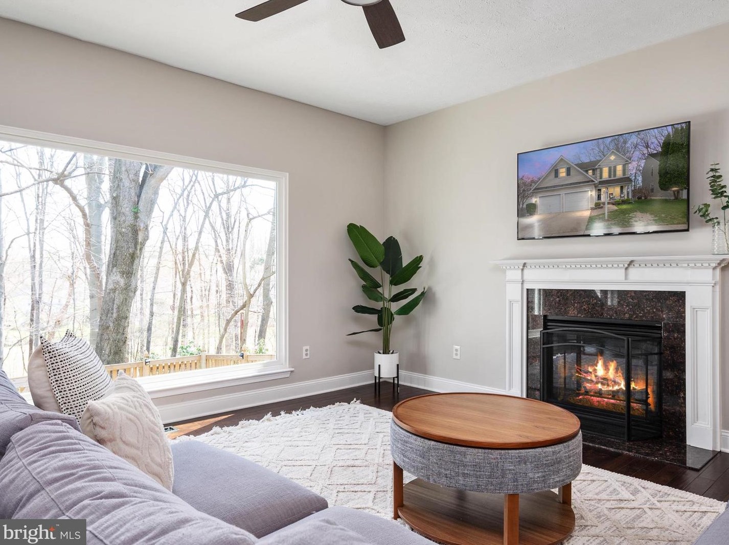 2403 Kemper Rd, Crofton MD  21114-2552 exterior