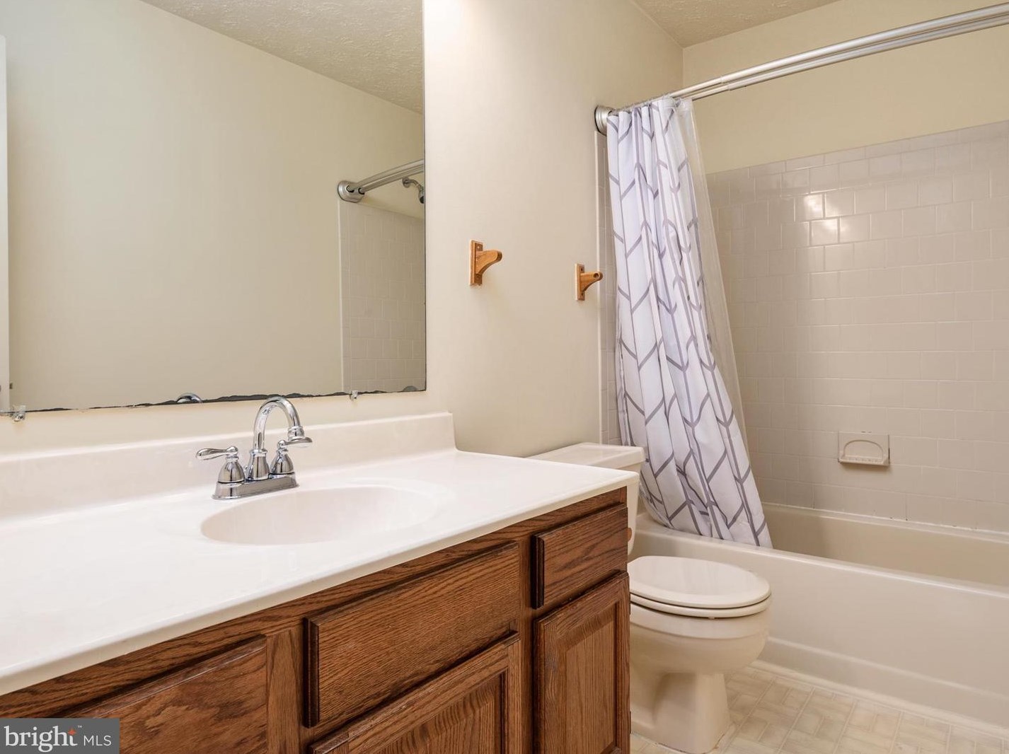 331 Greenridge Dr, Dunkirk MD 20754-2109 exterior