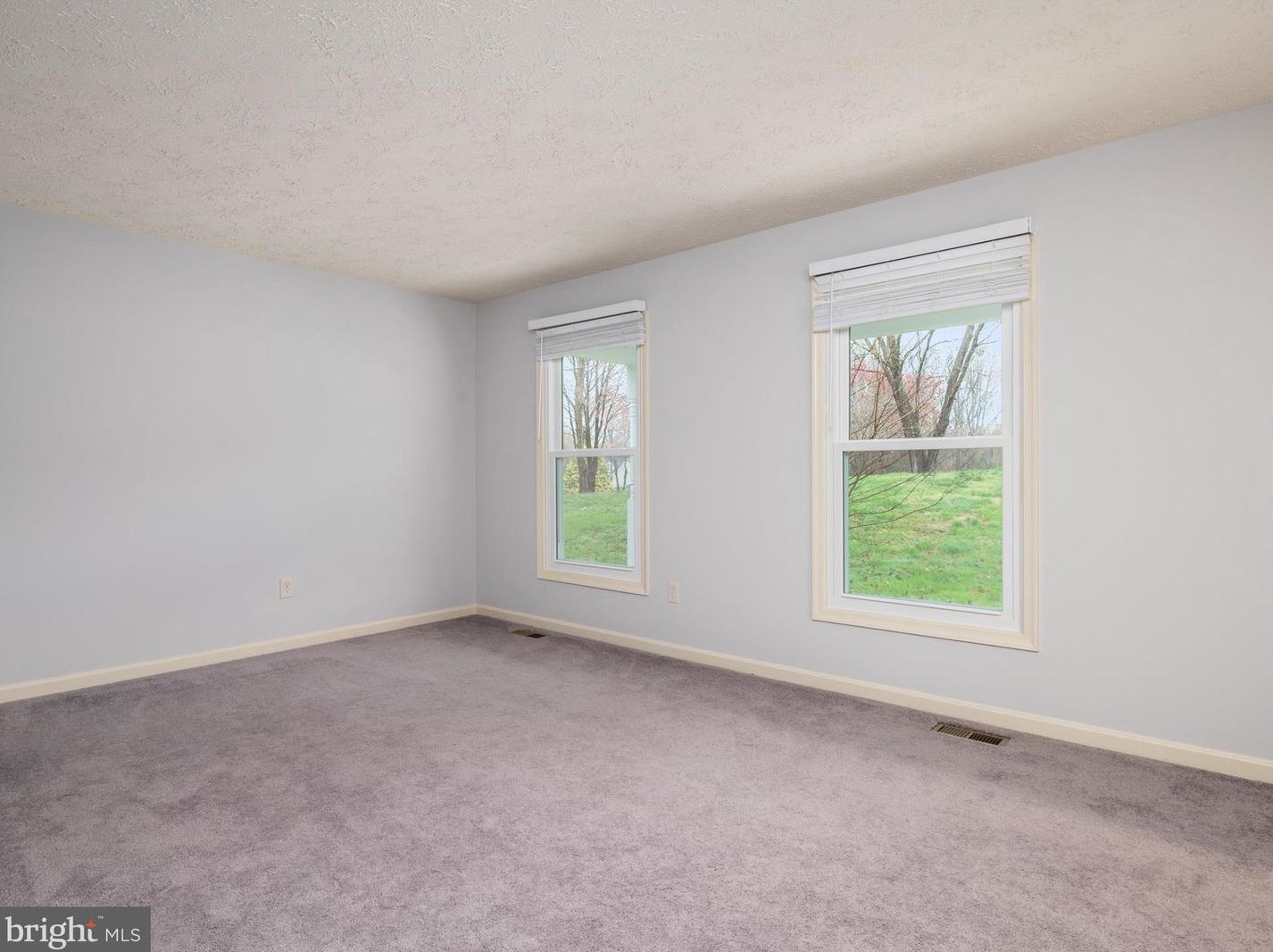 331 Greenridge Dr, Dunkirk MD 20754-2109 exterior