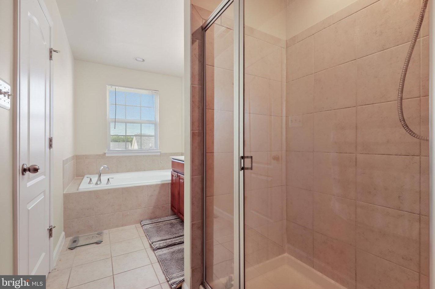 1816 Encore Ter, Severn MD 21144-1174 exterior