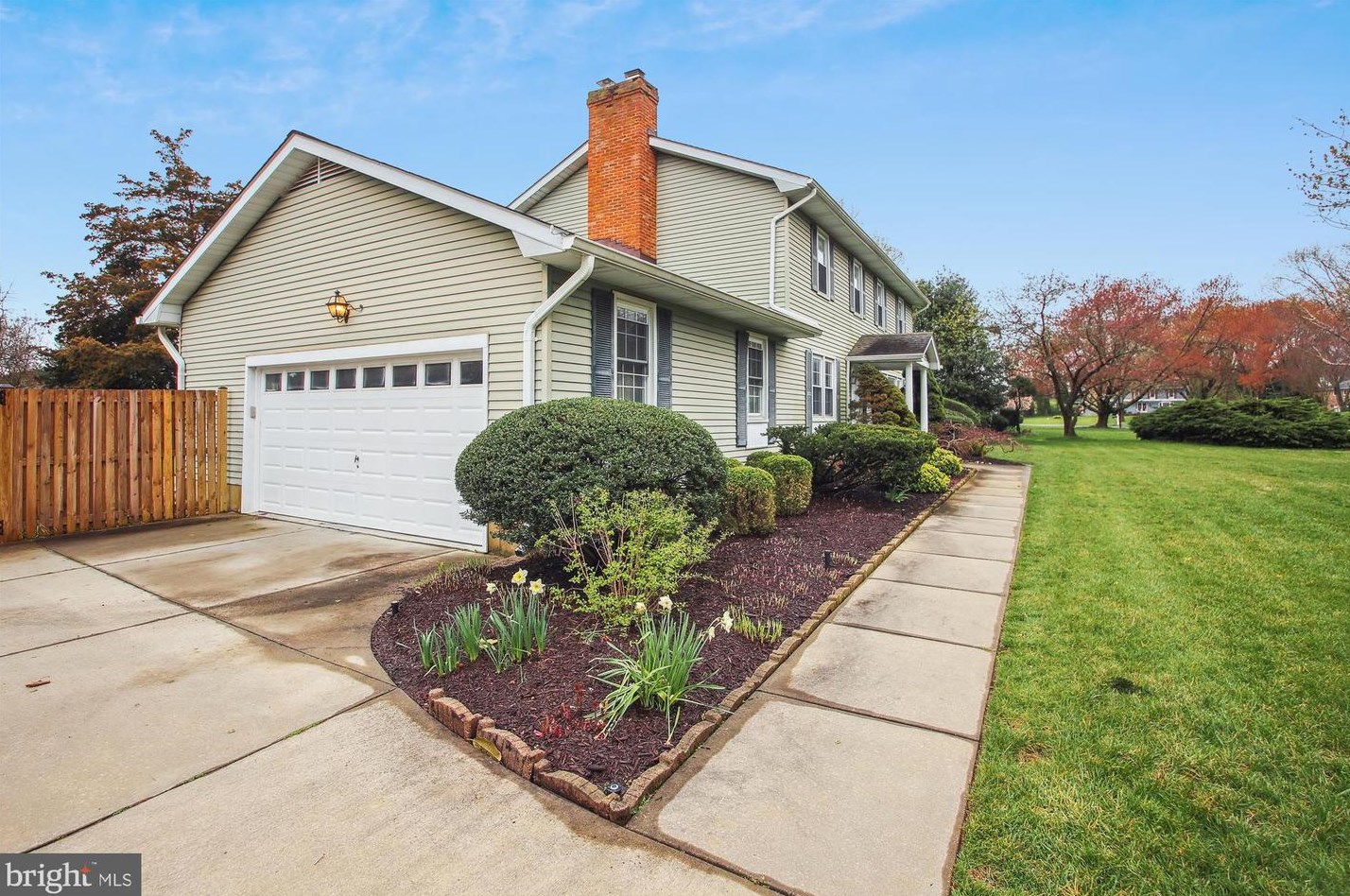 2705 Cassia Dr, Edgewater, MD 21037-1115