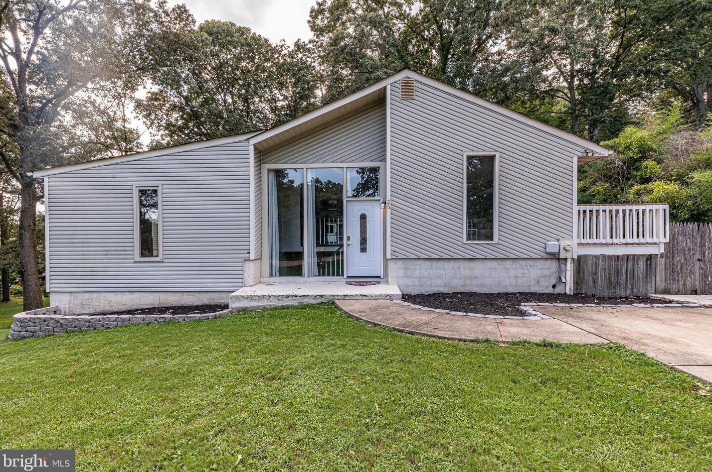 26 Carolina Ave, Riviera Beach MD  21122-5438 exterior