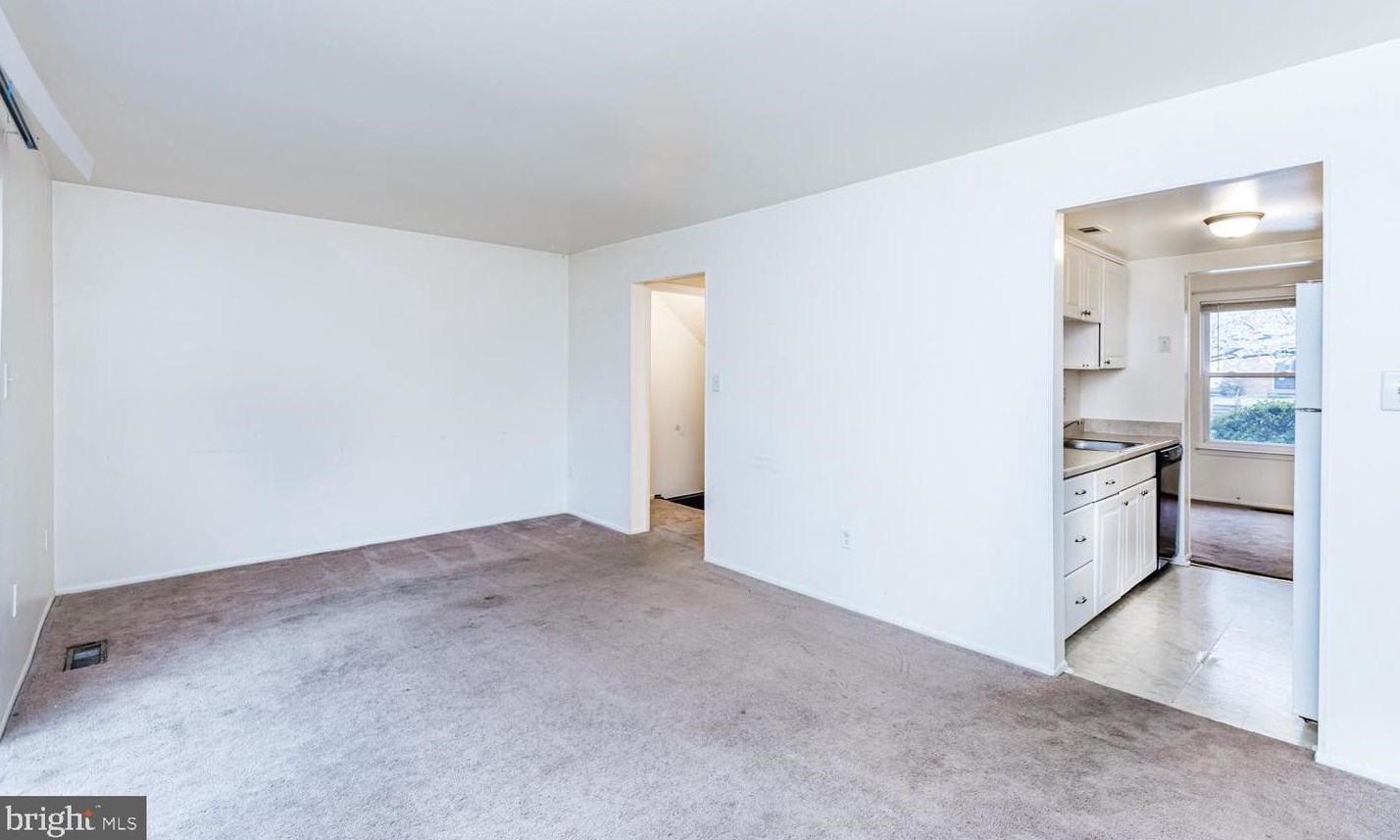 1851 Hawk Ct, Severn MD  21144-3114 exterior