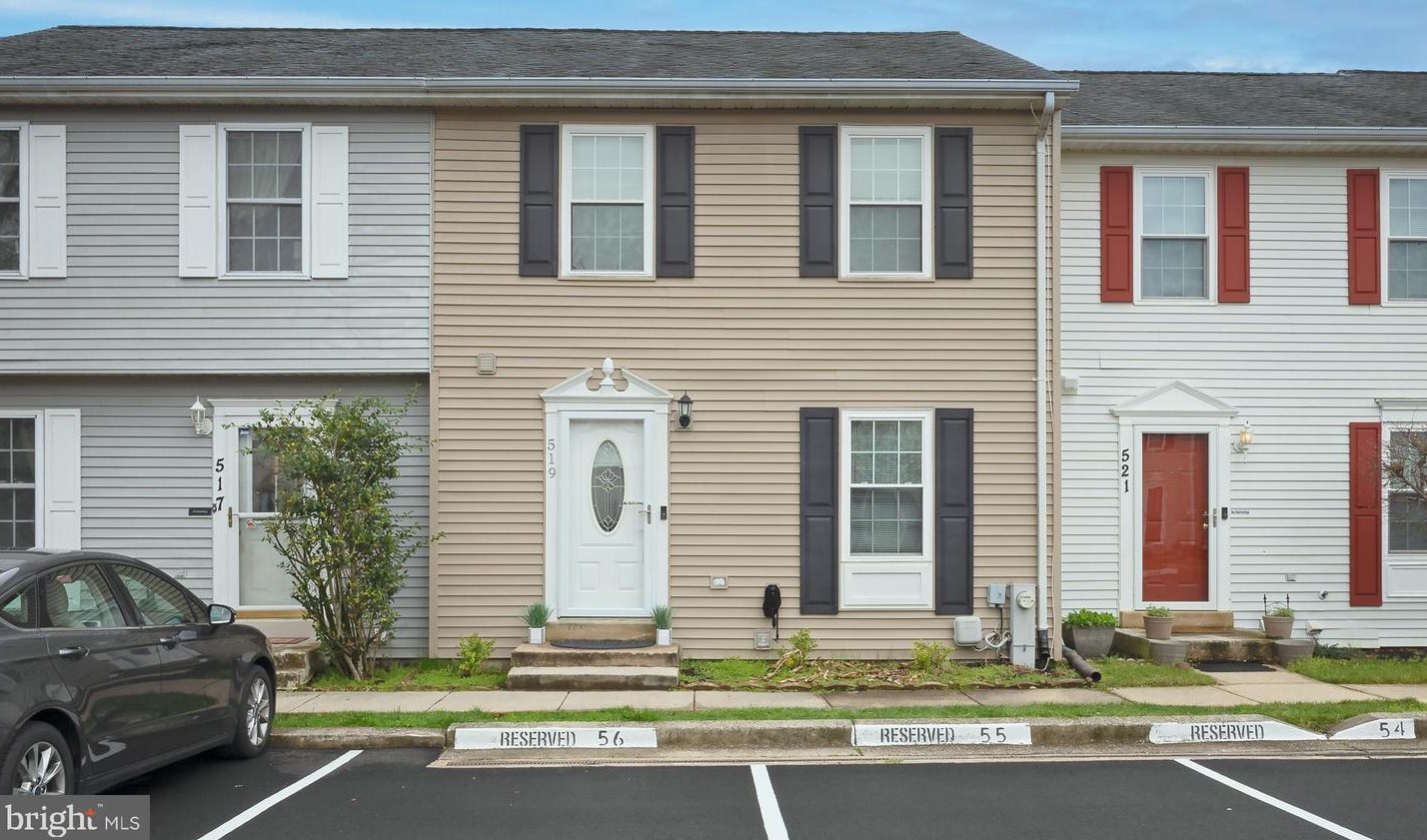 519 Realm Ct, Odenton, MD 21113-1533