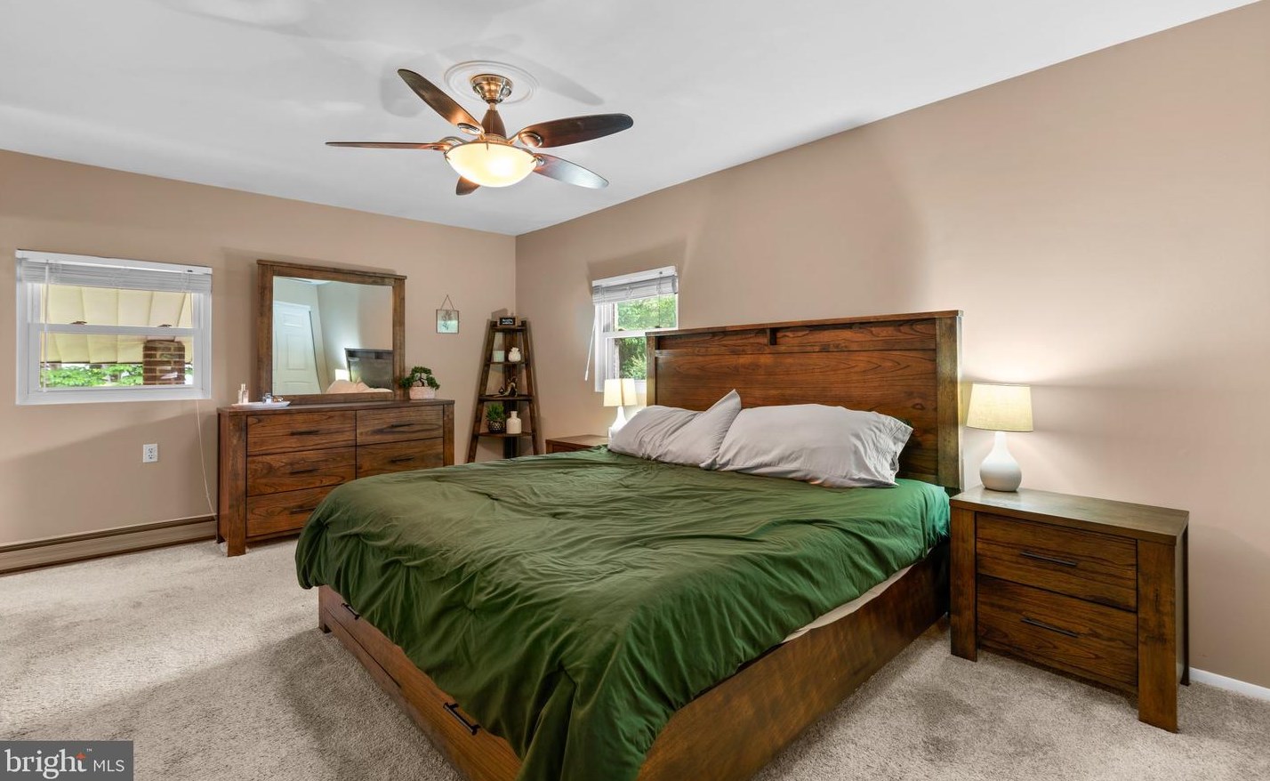 566 Whitney Rd, Severna Park MD 21146-3434 exterior