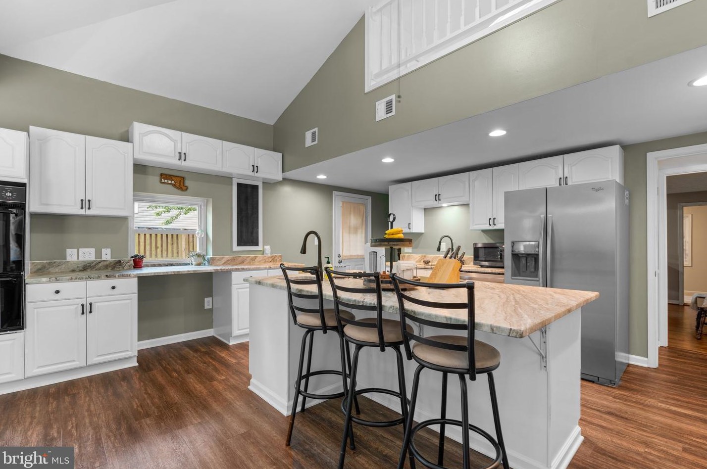 566 Whitney Rd, Severna Park MD 21146-3434 exterior