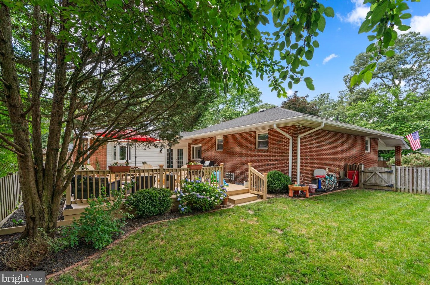 566 Whitney Rd, Severna Park MD 21146-3434 exterior