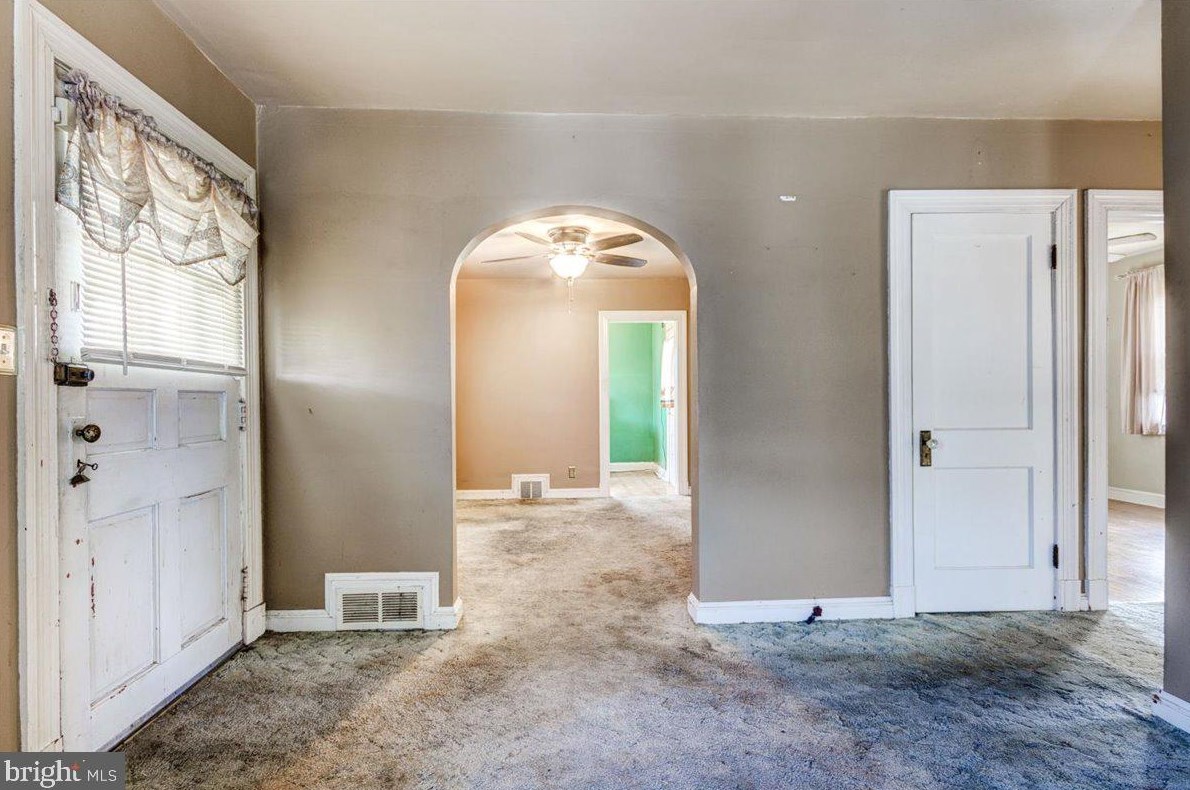 283 Hillside Ter, Baltimore MD  21225-3015 exterior