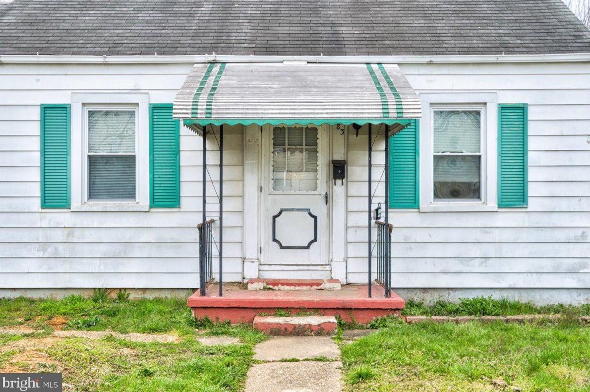 283 Hillside Ter, Baltimore, MD 21225-3015
