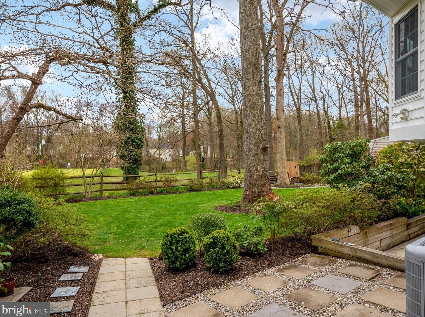 1563 Eton Way, Crofton MD 21114-1526 exterior