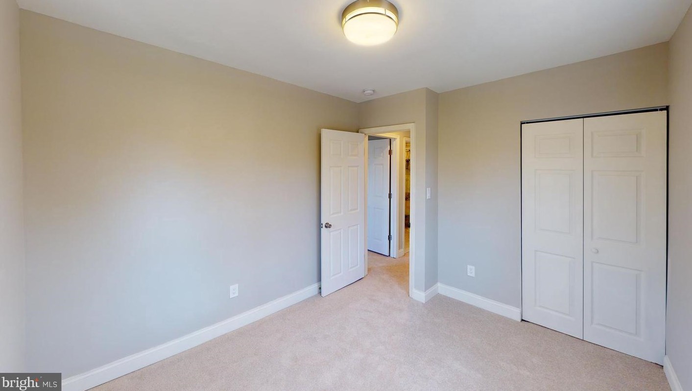 1402 Mara Vista Ct, Crofton MD  21114-1132 exterior