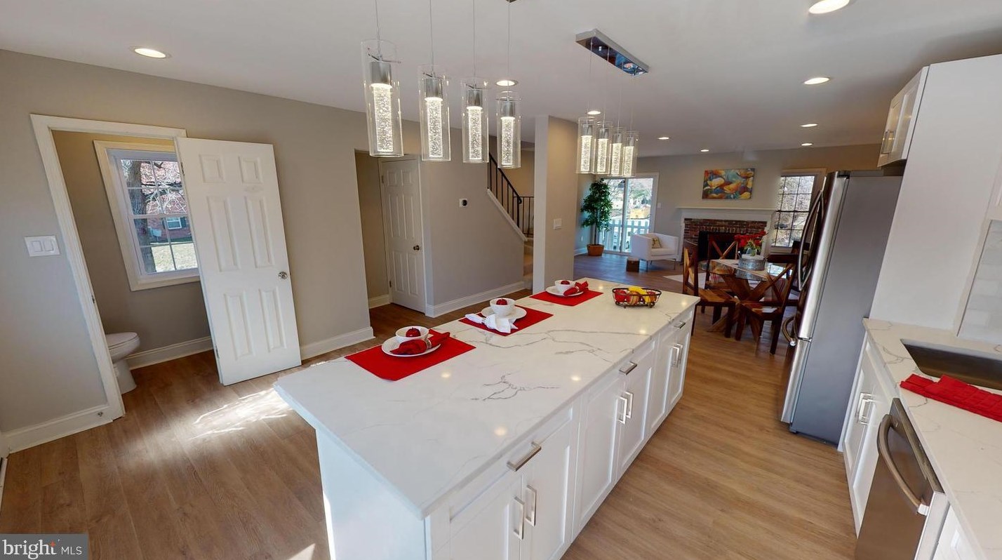 1402 Mara Vista Ct, Crofton MD  21114-1132 exterior