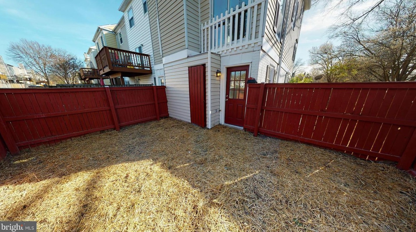 1402 Mara Vista Ct, Crofton MD  21114-1132 exterior