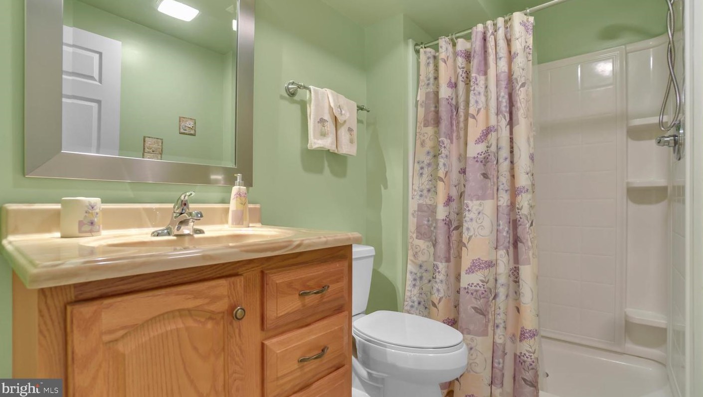 2708 Strongs Ct, Crofton MD  21114-3149 exterior