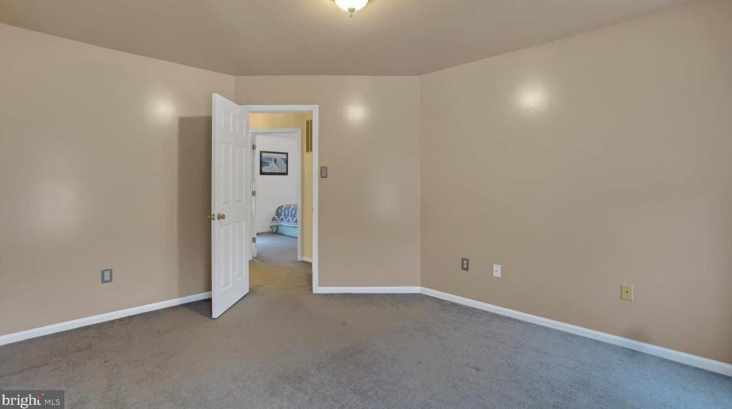 2708 Strongs Ct, Crofton MD  21114-3149 exterior