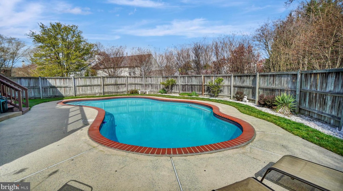 2708 Strongs Ct, Crofton MD  21114-3149 exterior