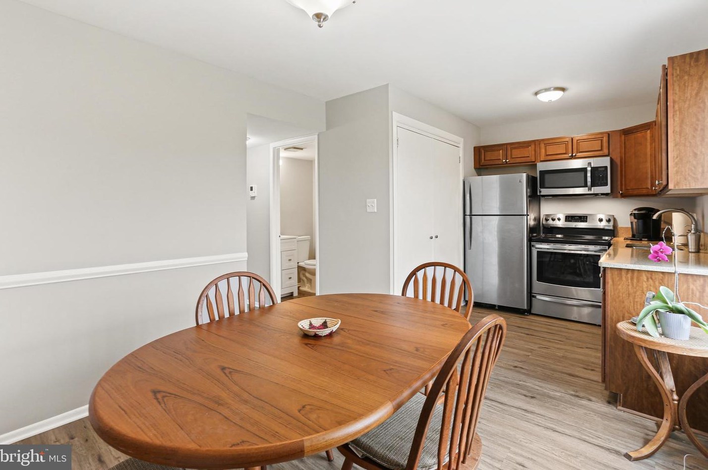 1639 Fendall Ct, Crofton MD 21114-1721 exterior