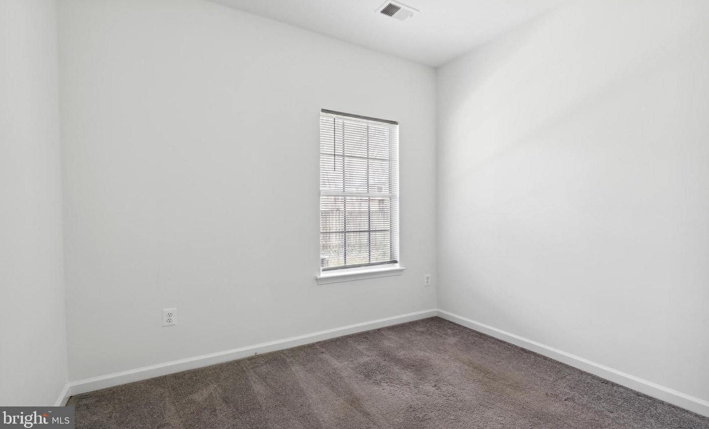 1606 Fallowfield Ct, Crofton MD  21114-1427 exterior