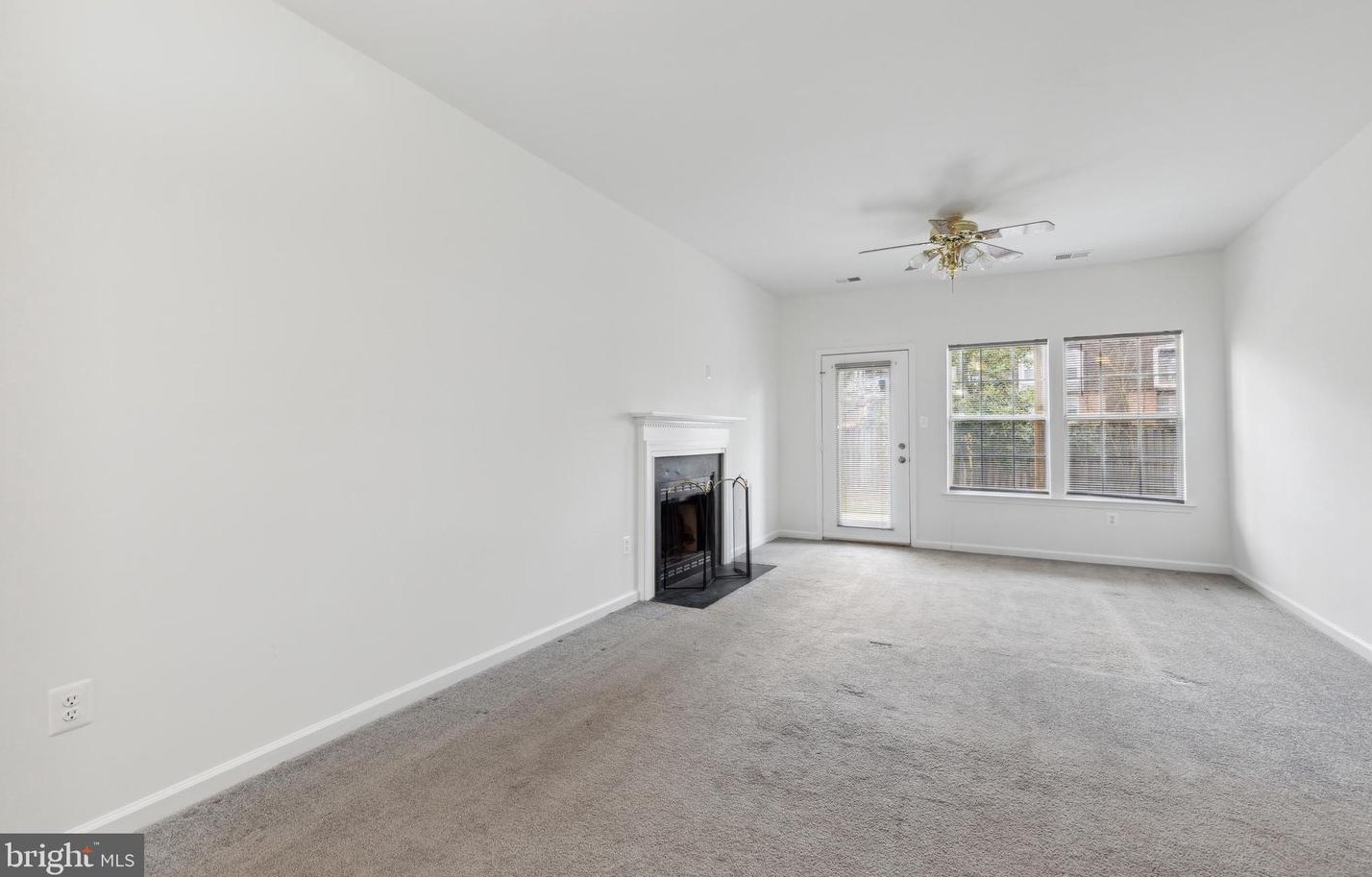 1606 Fallowfield Ct, Crofton MD  21114-1427 exterior