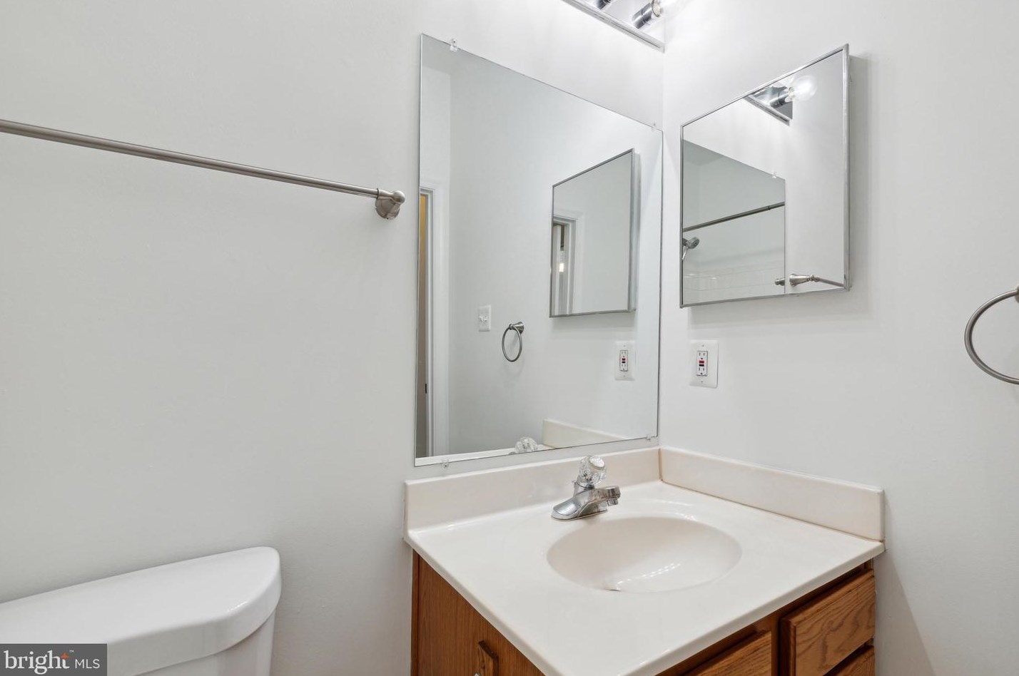 1606 Fallowfield Ct, Crofton MD  21114-1427 exterior