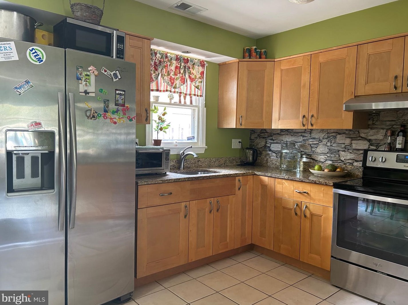 285 Maxo Ct, Glen Burnie MD 21061-5661 exterior