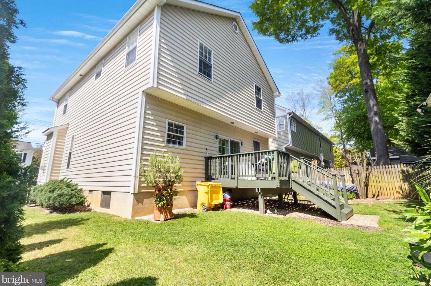 1725 Tacoma Rd, Edgewater, MD 21037-2403