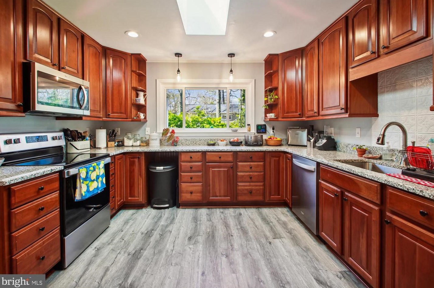 1513 Farlow Ave, Crofton MD  21114-1515 exterior