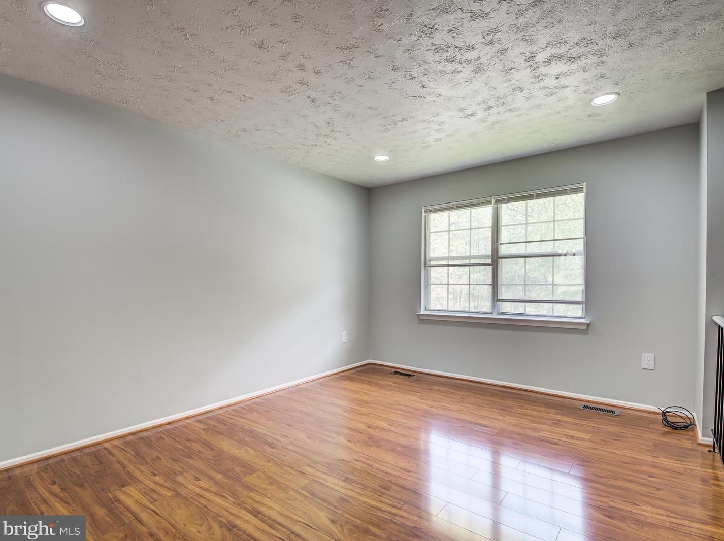 1953 Pometacom Dr, Baltimore MD  21076-1258 exterior