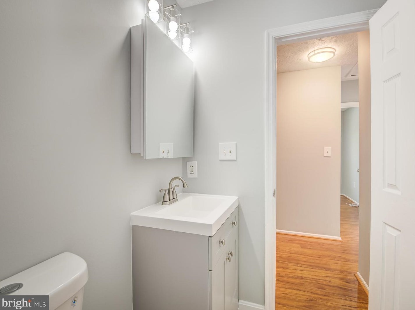 1953 Pometacom Dr, Baltimore MD  21076-1258 exterior