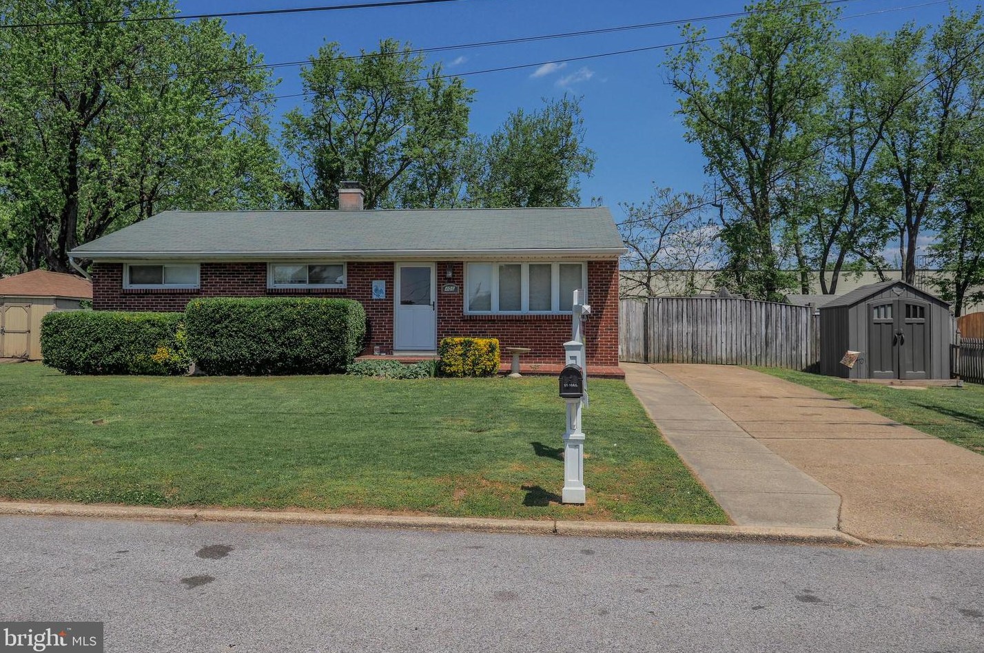 406 Fernglen Ave, Glen Burnie, MD 21061