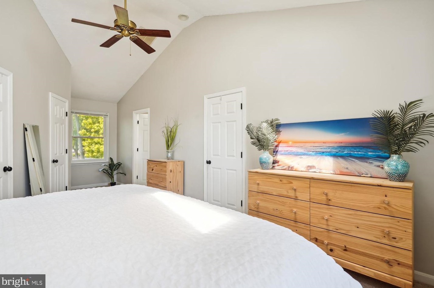 1213 Grove Ave, Shady Side MD  20764-9538 exterior