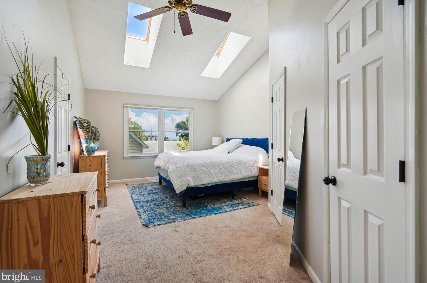 1213 Grove Ave, Shady Side MD  20764-9538 exterior