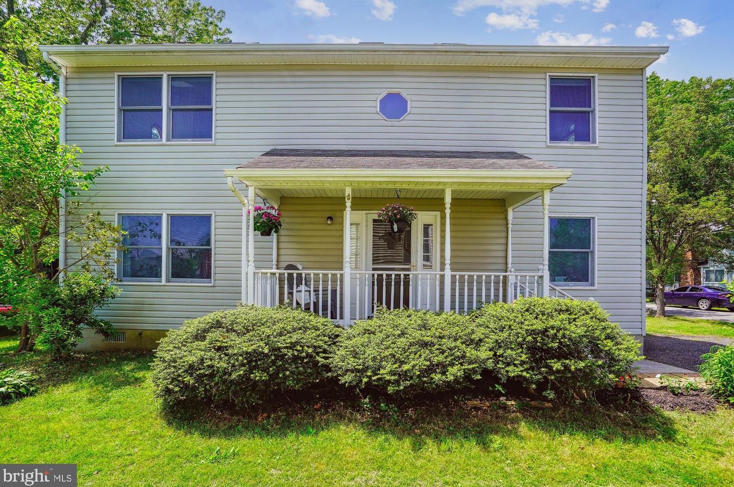 1213 Grove Ave, Shady Side MD  20764-9538 exterior