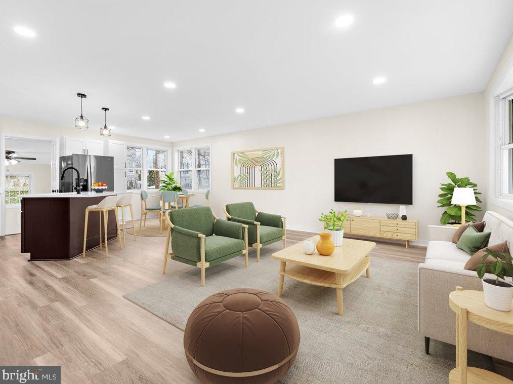 722 Delmar Ave, Glen Burnie MD 21061-3954 exterior