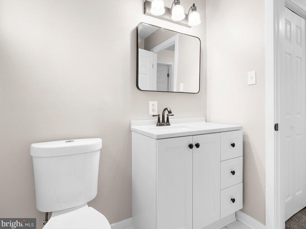 722 Delmar Ave, Glen Burnie MD 21061-3954 exterior