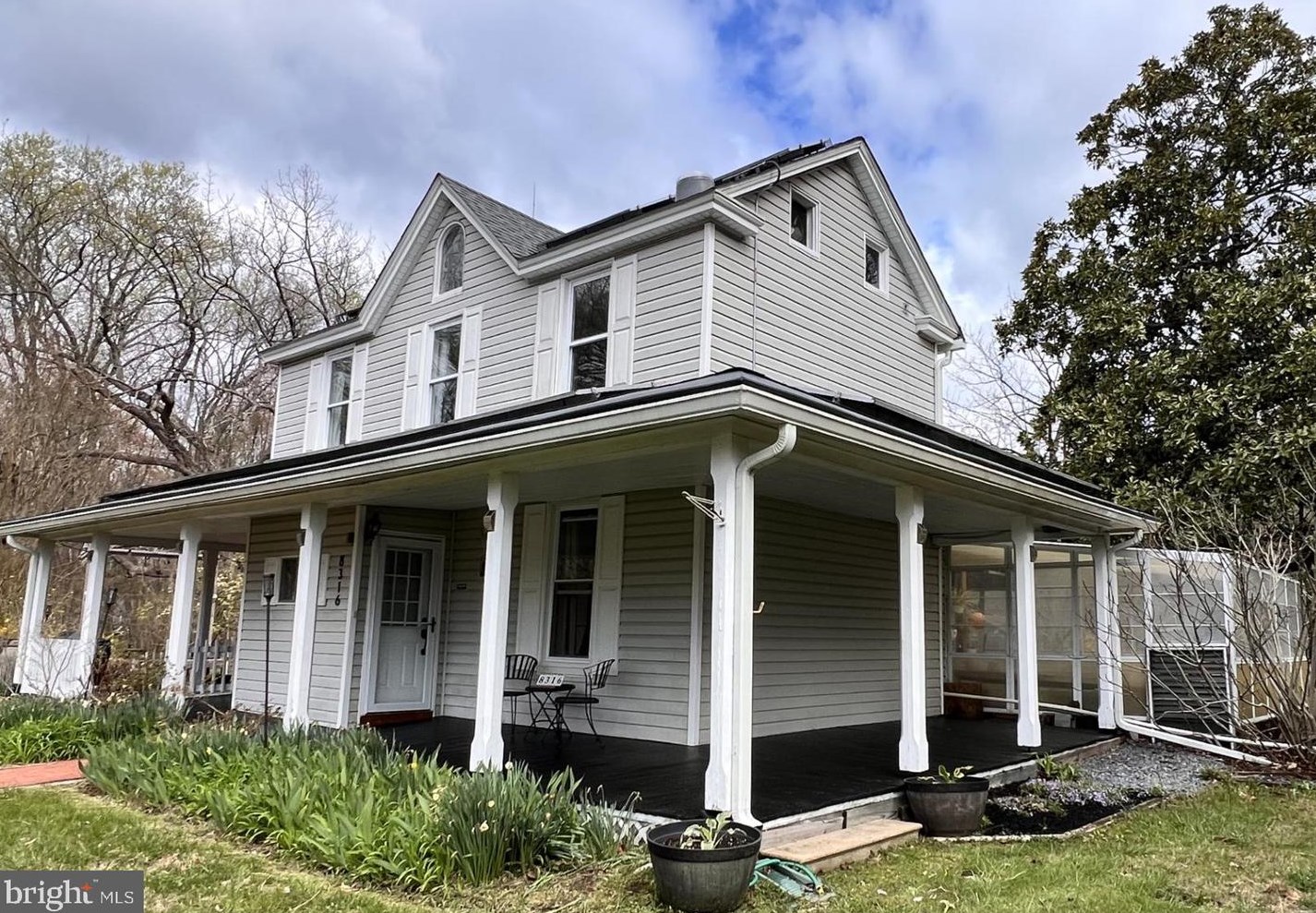 8316 Dock Rd, Riviera Beach, MD 21122-5833
