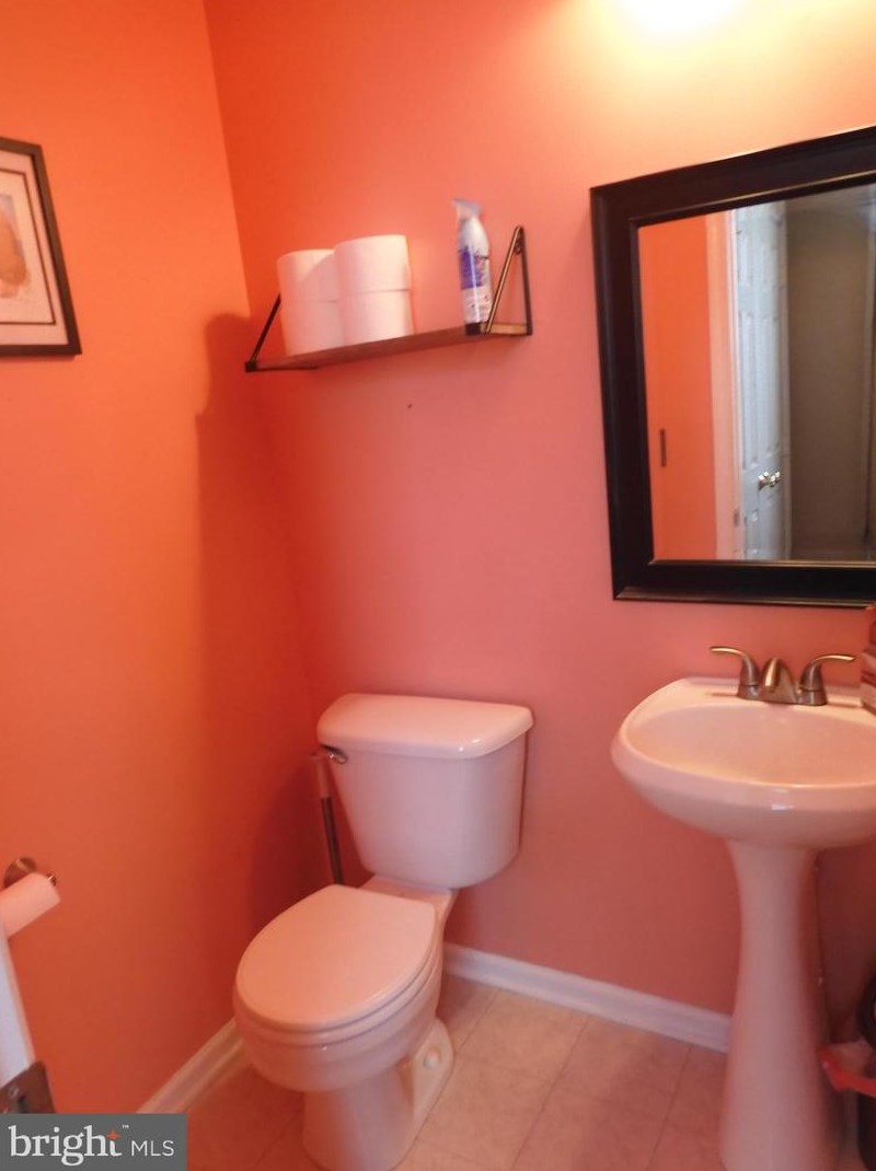 2307 Kezey Ct, Crofton MD 21114-3234 exterior